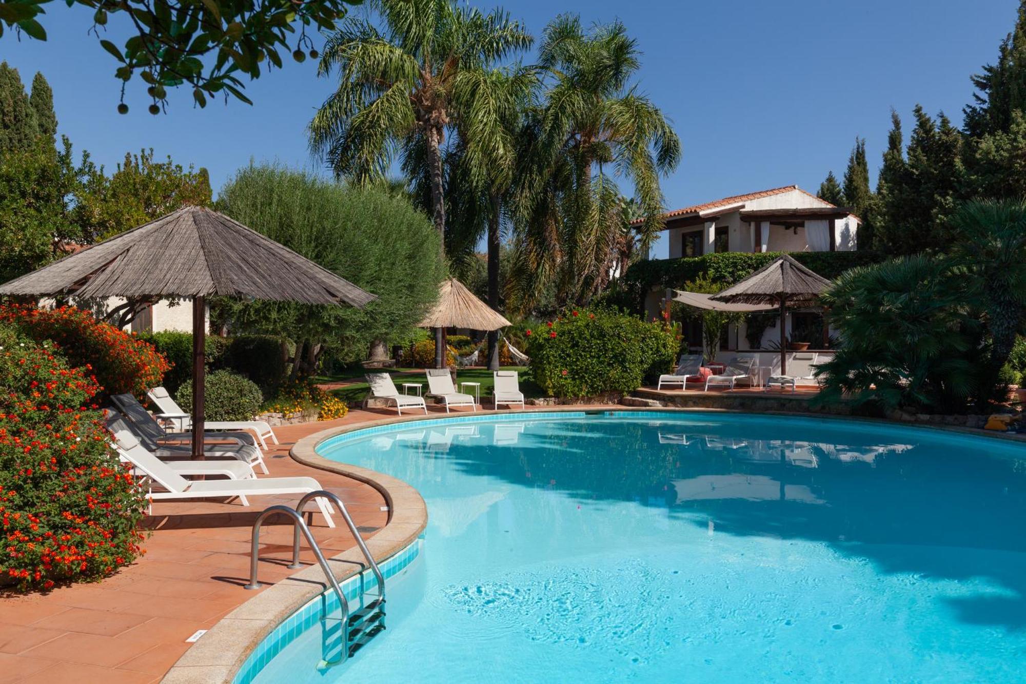 Nora Club Hotel & Spa Pula Kültér fotó
