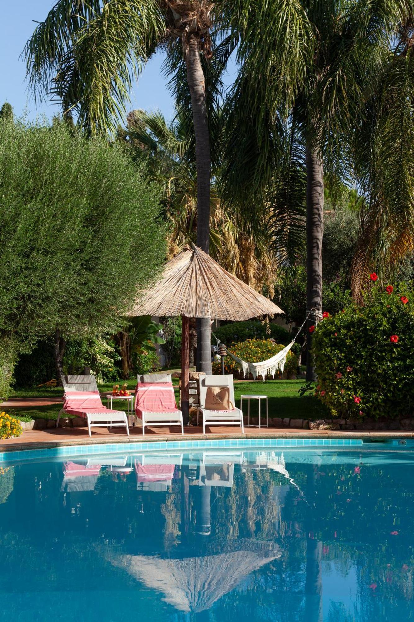 Nora Club Hotel & Spa Pula Kültér fotó